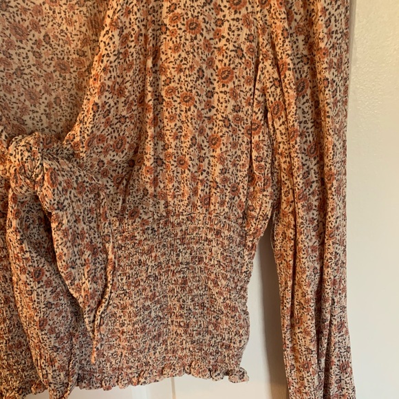 Blouse - Picture 2 of 2